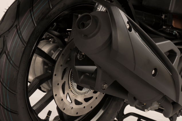 Motorroller 150ccm - Kymco New People S 150i ABS | Auspuffanlage