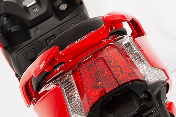 Motorroller 300ccm - Kymco GRAND DINK 300i ABS | Rückleuchte