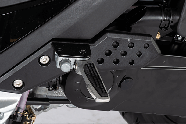 Motorroller 50ccm - Kymco Super 8 50i 4T | Klappbare Soziusfußraste